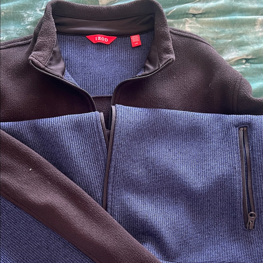 IZOD Men's Black and Blue Zip-Up Sweater